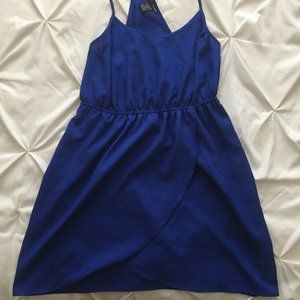 Blue sleeve-less Summer dress